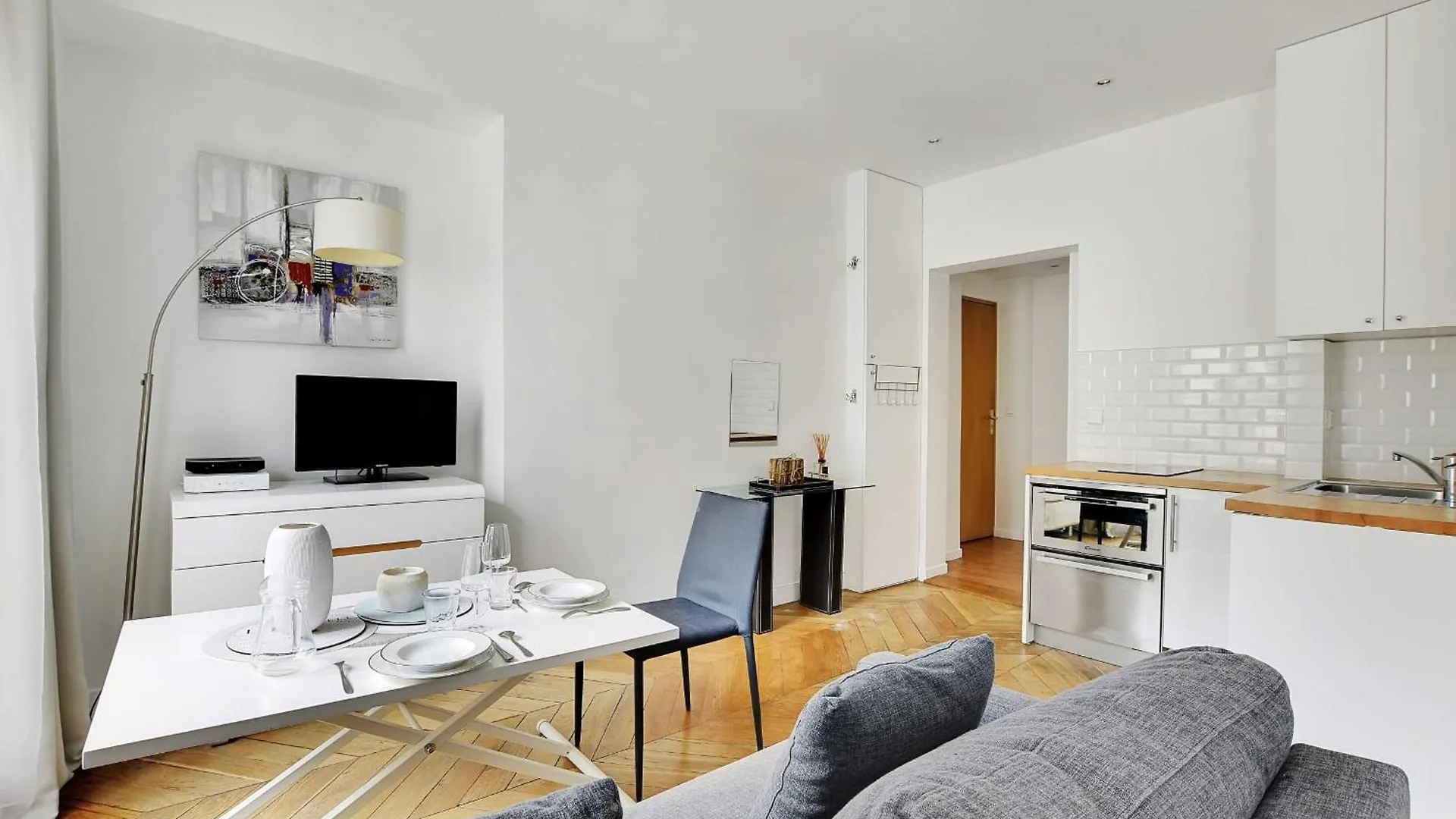 Authentic Apartment - 1Br-2P - Palais Garnier Paris 0*,  France
